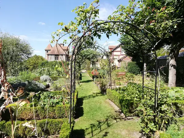 Monte Escalier Pratique Monte escalier Petit-Couronne